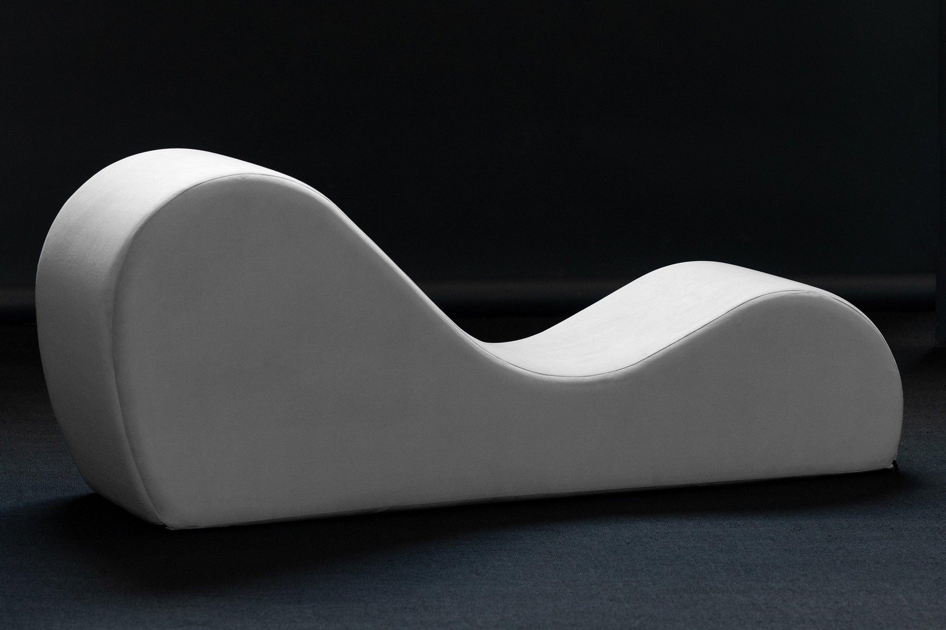 Cello Chaise - PLZR Toys